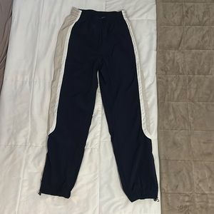 NAVY BLUE NIKE LCKER WOMENS TRACK PANTS